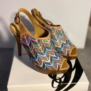 Nine West platform pumps, size 6.5, multicolored
